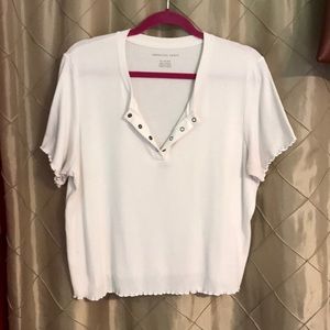 Henley Style Crop Top ‼️3 for $12‼️